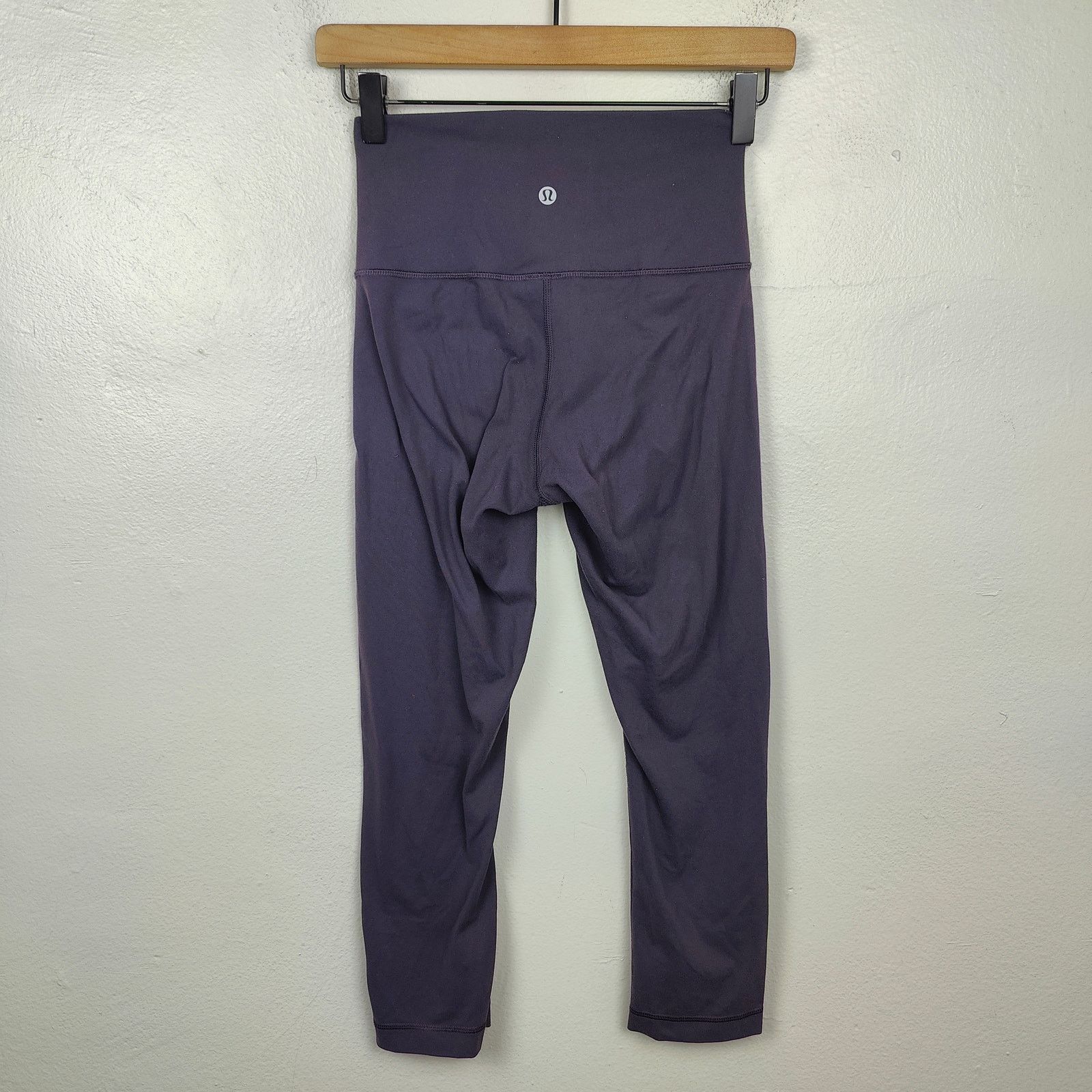 Lululemon Lululemon Wunder Under Crop Hi-Rise Leggings 4 Full-On Luon Size 27" / US 4 / IT 40 - 4 Thumbnail