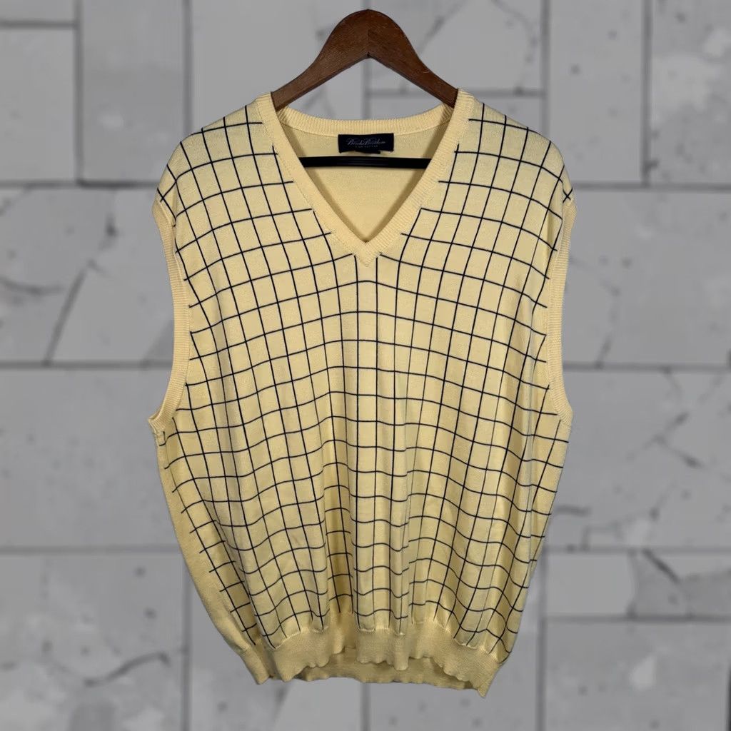Brooks Brothers Brooks Brothers Sweater Vest Pima Cotton Yellow Plaid V-Neck XL Mens Size Regular Sleeveless Knit Shirt Size US XL / EU 56 / 4 - 1 Thumbnail
