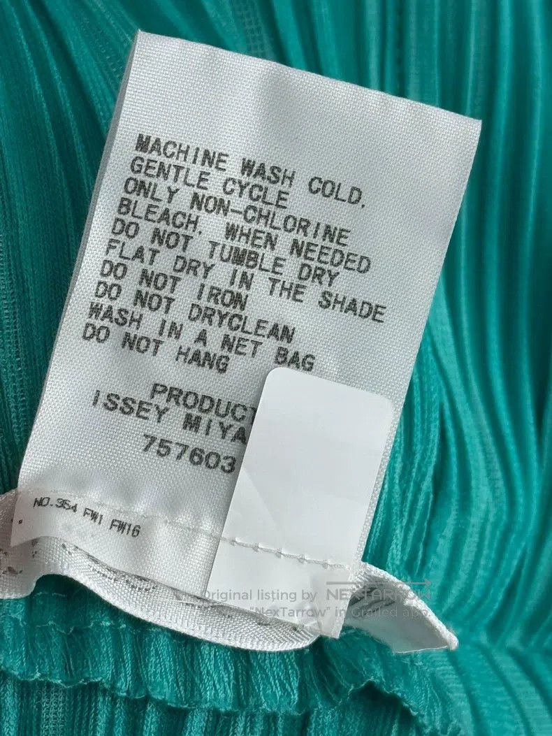 Issey Miyake Issey Miyake Tofu Block Batwing Sleeve Top in Light Yellow Size L / US 10 / IT 46 - 4 Thumbnail
