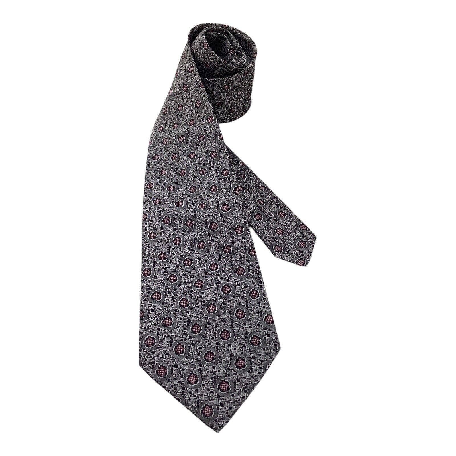Versace GIANNI VERSACE Vintage Gray Geometric Luxury Silk Tie Made I Size ONE SIZE - 1 Thumbnail