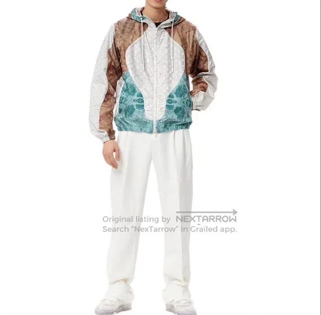 Louis Vuitton Louis Vuitton Marble full logo assault jacket Size US S / EU 44-46 / 1 - 6 Thumbnail