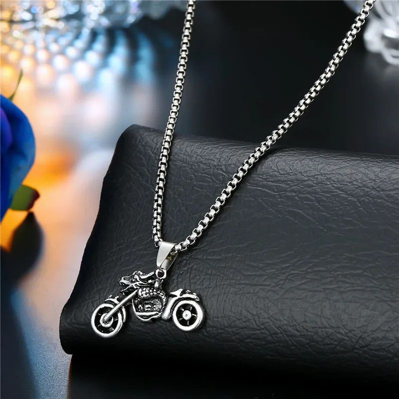 Jewelry × Vintage Vintage Bike Necklace Size ONE SIZE - 2 Thumbnail