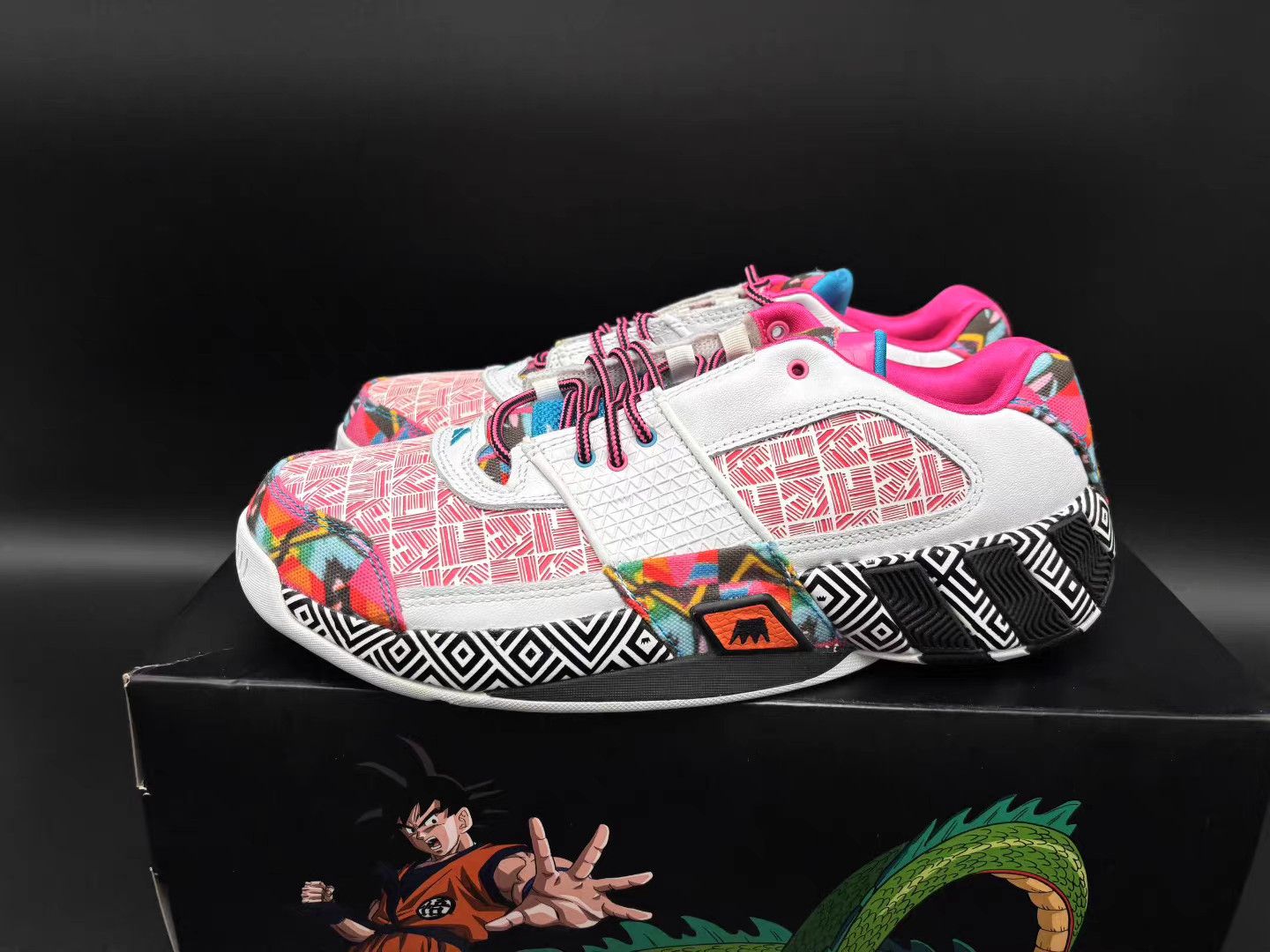 Adidas adidas Gil Restomod Undrcrwn Basketball K15 Size US 11 / EU 44 - 1 Thumbnail