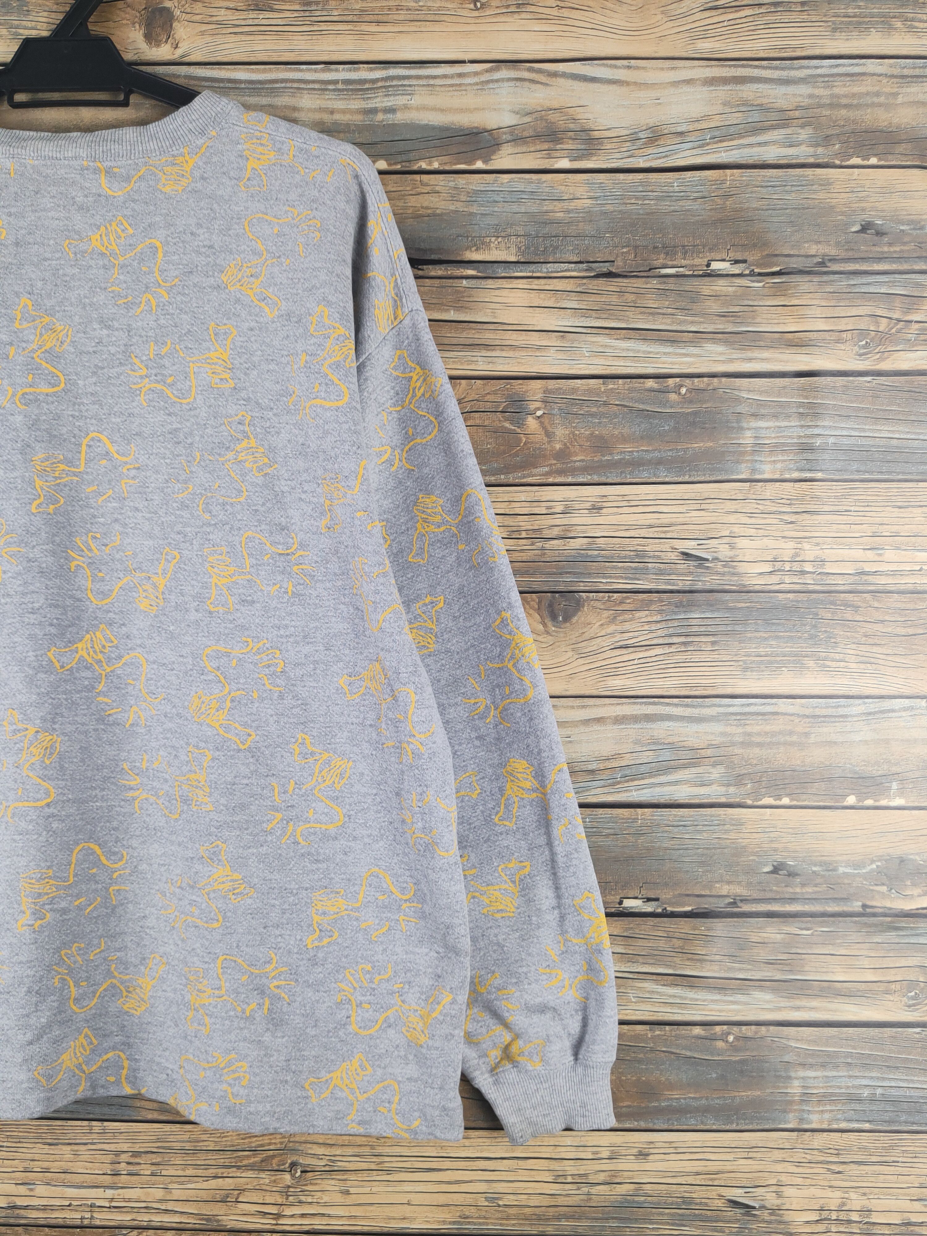 Peanuts DL Peanuts Gray Snoopy Sweatshirts #2773 Size US L / EU 52-54 / 3 - 10 Thumbnail