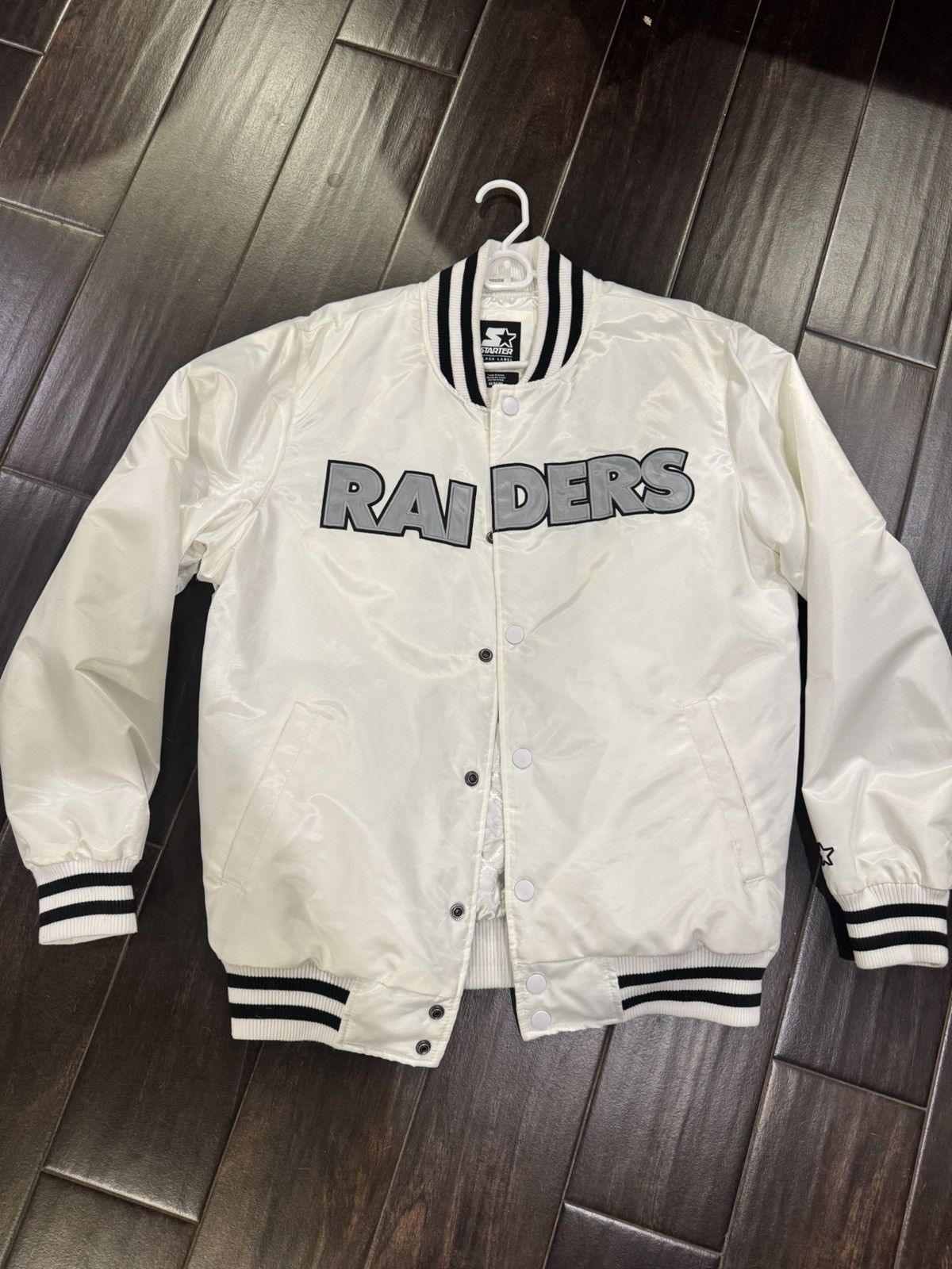 Starter Raiders Black Label Silver Black Satin Starter Jacket Sz M Size US M / EU 48-50 / 2 - 1 Thumbnail