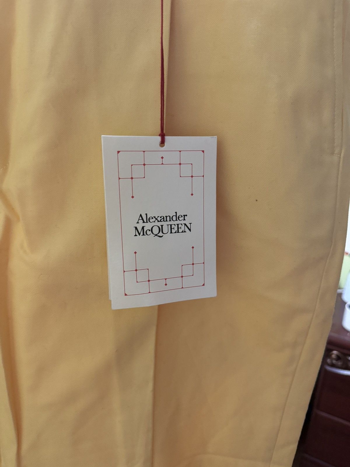 Alexander McQueen NWT Alexander McQueen Pastel Yellow Pants Men’s Size 58 Size US 44 / EU 60 - 2 Thumbnail