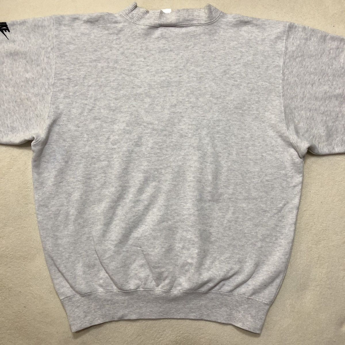 Nike × Vintage VINTAGE 90s NIKE Embroidered Spellout Logo Sweatshirt Size US M / EU 48-50 / 2 - 6 Thumbnail