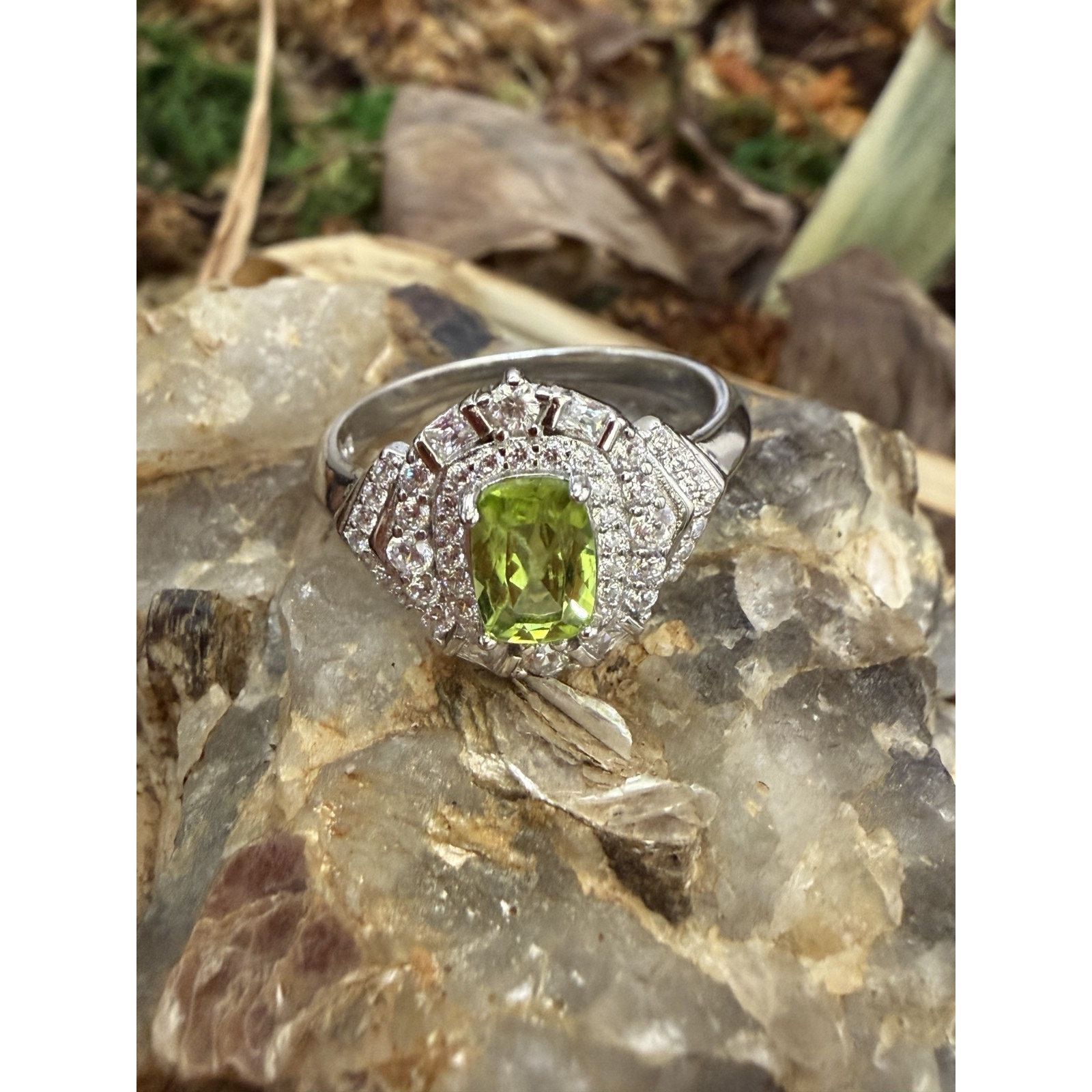 Other Vintage Style Cushion Cut Green Peridot & White Topaz/CZ 8 Size ONE SIZE - 1 Thumbnail