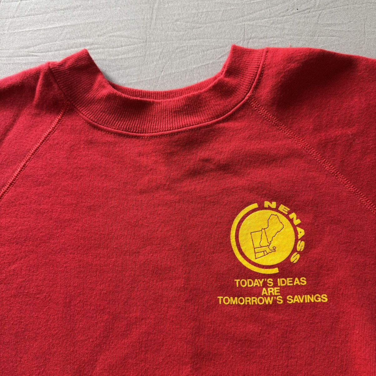 Hanes Vintage 90s New England Sweatshirt Size US XL / EU 56 / 4 - 6 Thumbnail