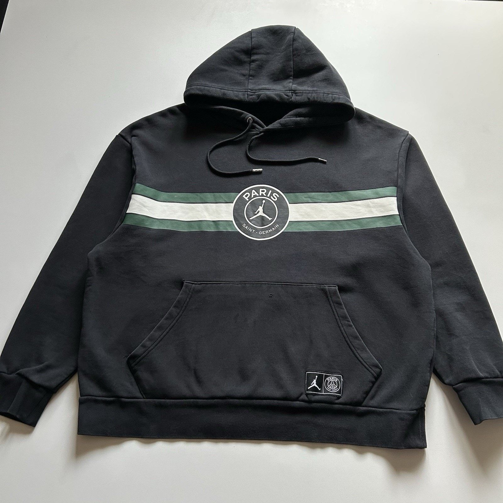 Jordan Brand Air Jordan PSG Paris Saint Germain Hoodie Size 2XL Black Y2K Size US XXL / EU 58 / 5 - 1 Thumbnail