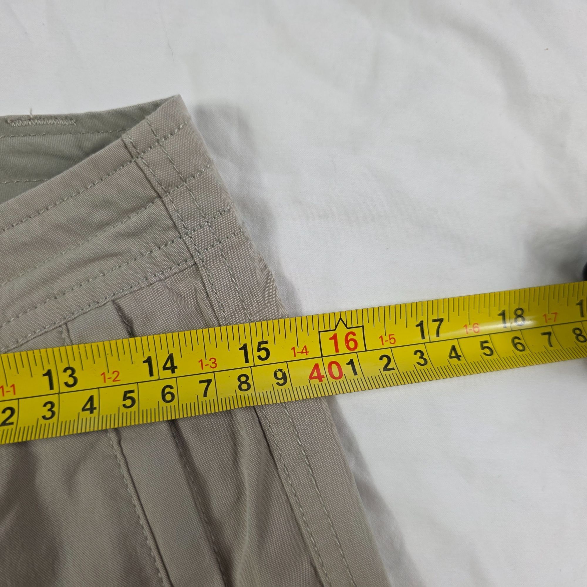 Kuhl Kuhl 4 Short Womens Size 4 Beige Outdoor Hiking Pants Lightw Size 27" / US 4 / IT 40 - 10 Thumbnail
