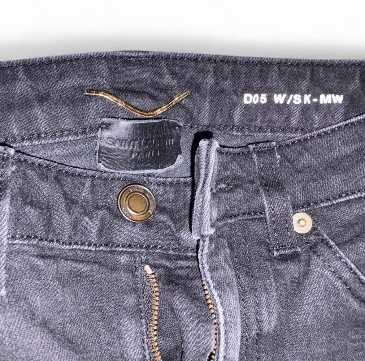 Saint Laurent Paris 2018 Saint Laurent Skinny Jeans Size 26" / US 2 / IT 38 - 3 Thumbnail