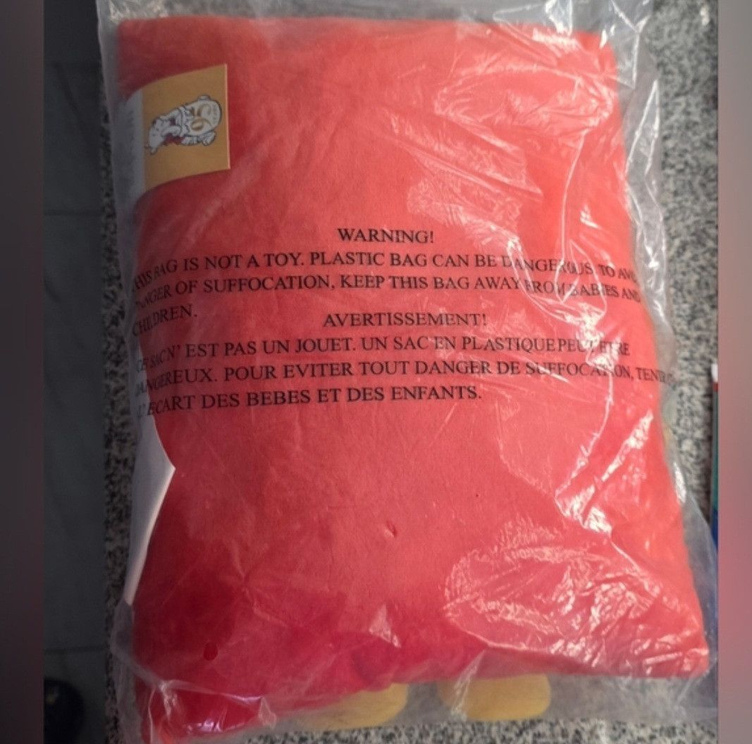 Disney NWT Jay Franco Disney Winnie The Pooh 3D Snuggle Pillow 15" Size ONE SIZE - 2 Thumbnail