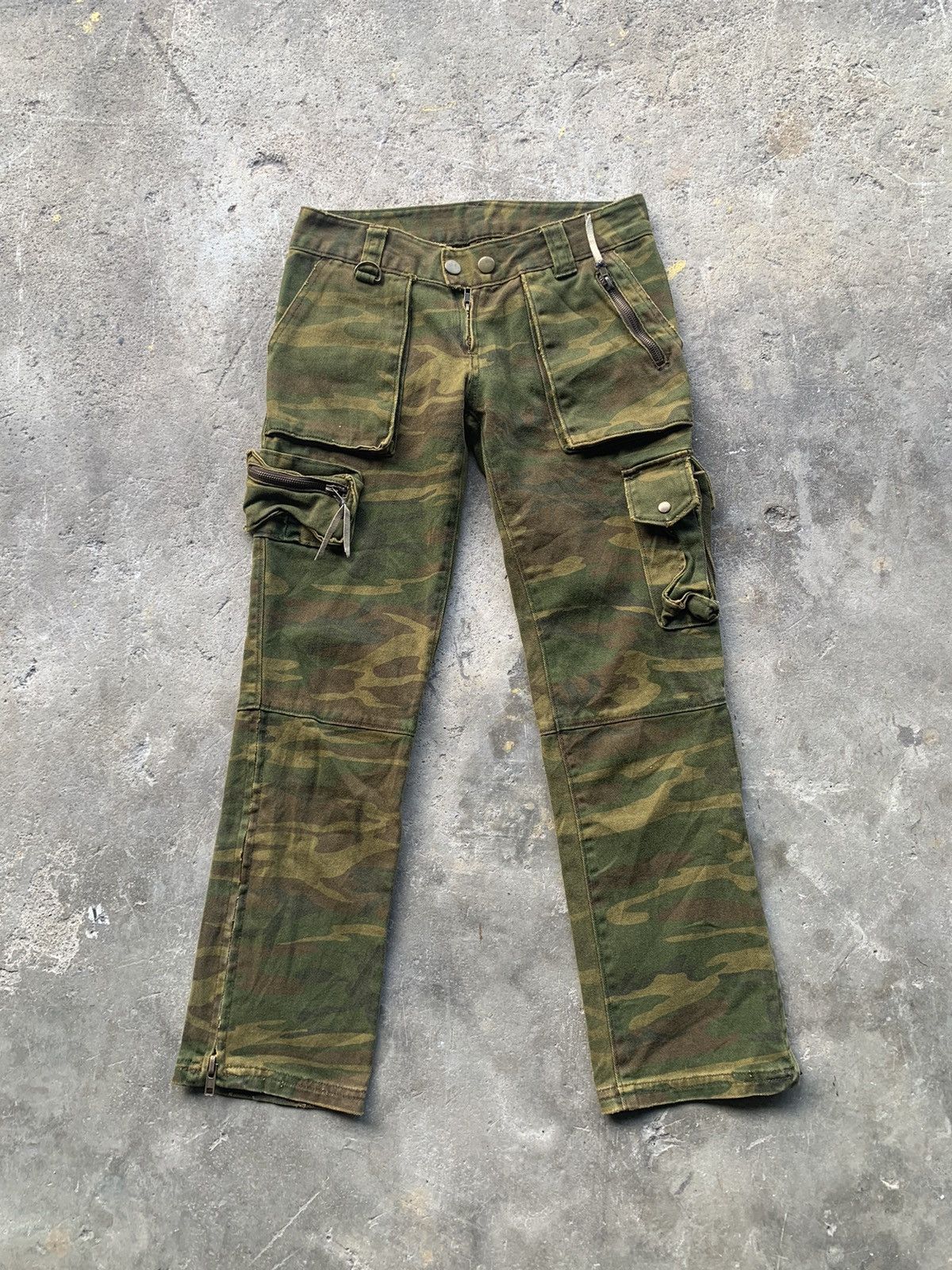 Japanese Brand Steal 🔥🔥 Goa camo multipocket bondage cargo jeans Size 27" / US 4 / IT 40 - 8 Thumbnail