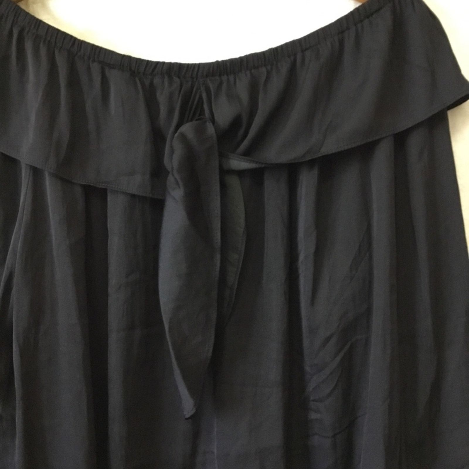 Other Archives Black Ruffled Off-The-Shoulder Top Size M / US 6-8 / IT 42-44 - 7 Thumbnail