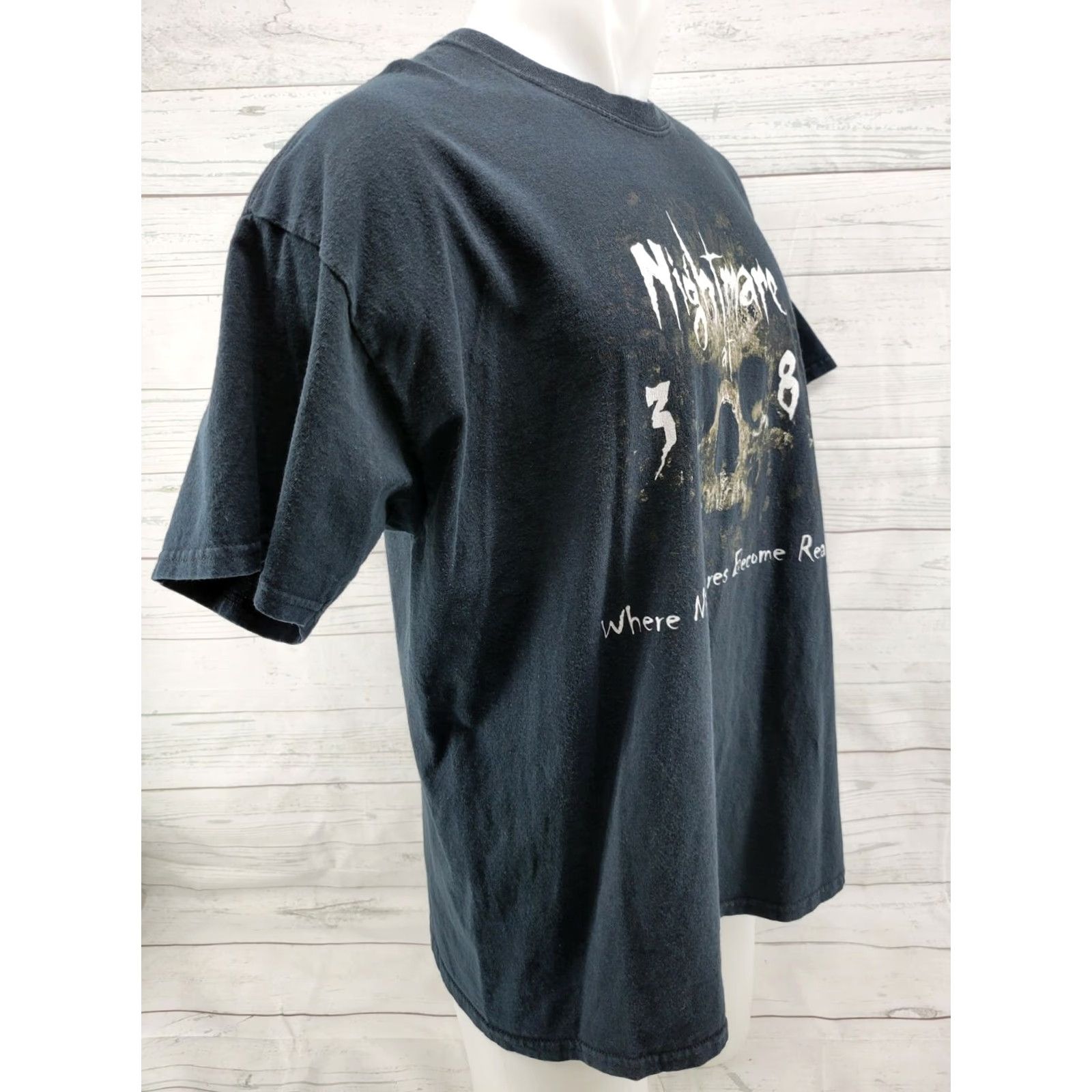 Gildan Gildan Distressed Nightmare at 3008 Haunted House Alabama Shirt Black XL Men T-Shirt Crew Neck Short Sleeve Halloween 90s Boys Mens Size US XL / EU 56 / 4 - 5 Thumbnail