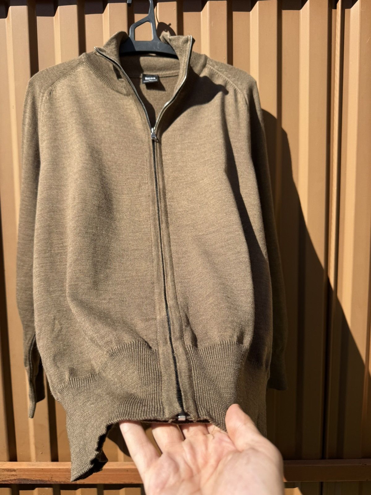 Hugo Boss Luxury Hugo Boss Virgin Wool Full Zip Sweater Made In Italy Size US S / EU 44-46 / 1 - 8 Thumbnail