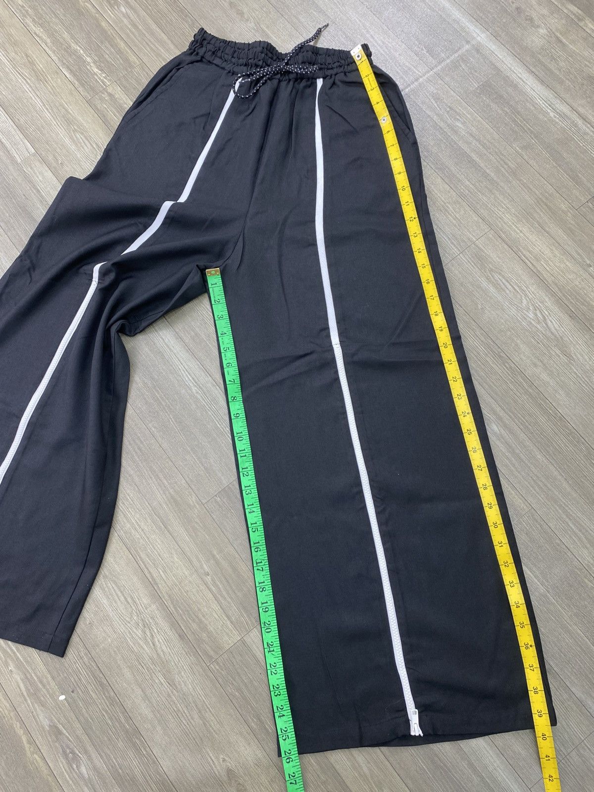 gomme Designer Gomme Zipper Coolane Wid Leg Pants Size US 30 / EU 46 - 22 Thumbnail