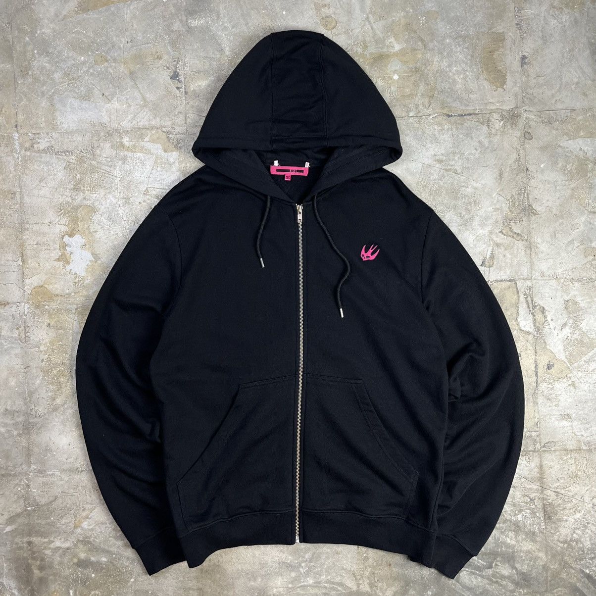 McQ Alexander McQueen McQ by Alexander McQueen Pink Swallow Embroidery Hoodie Size US XL / EU 56 / 4 - 1 Thumbnail