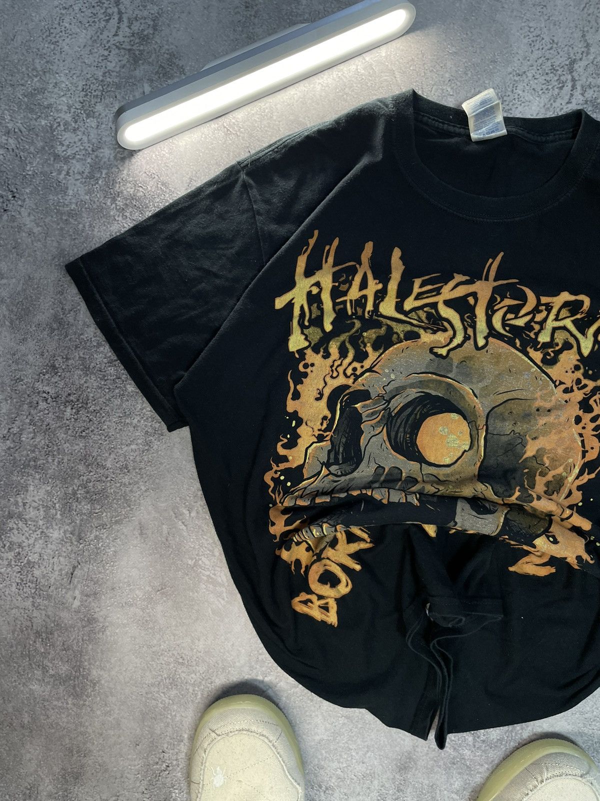 Band Tees Vintage Halestorm band rock Tee Size US L / EU 52-54 / 3 - 3 Thumbnail