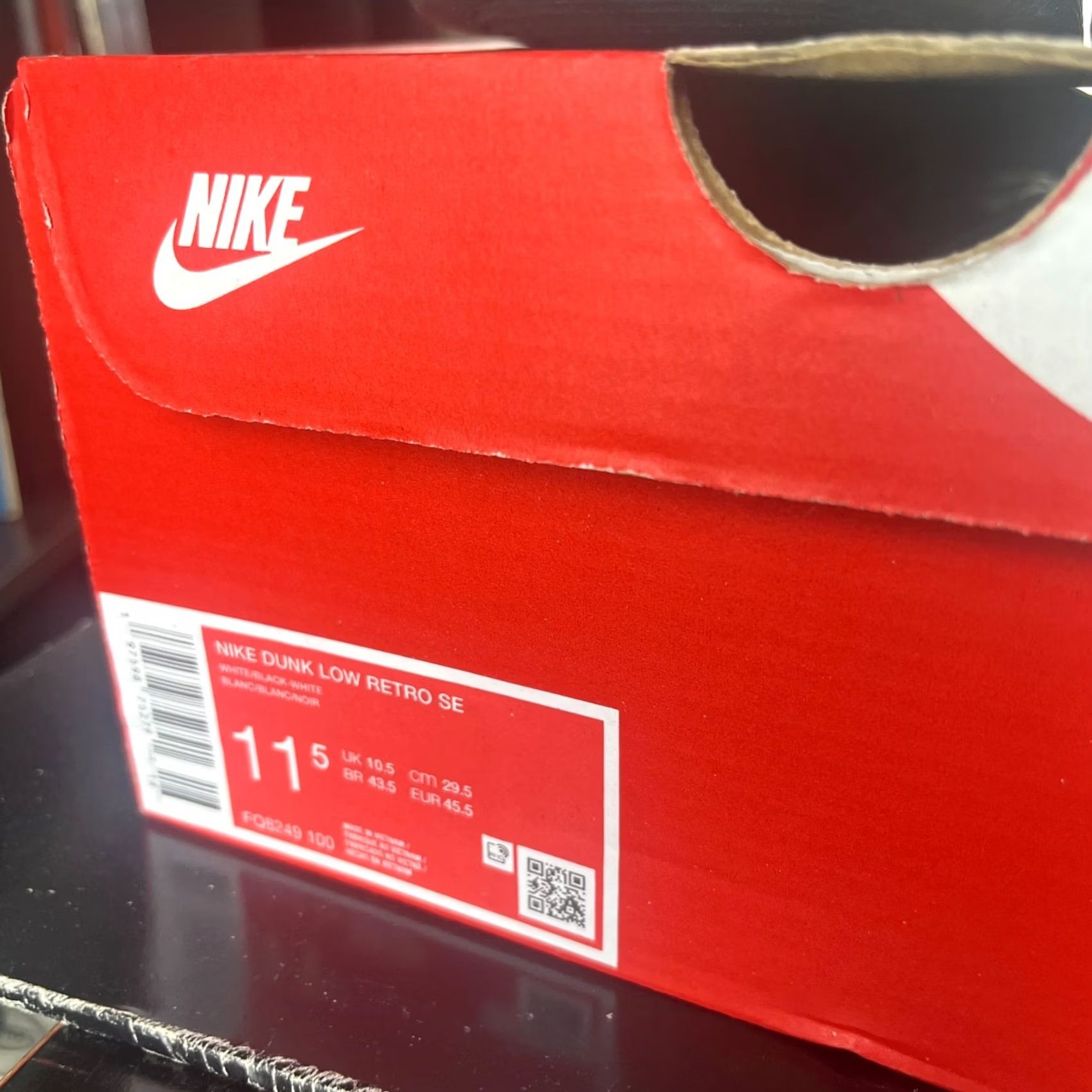 Nike Nike Dunk Low Panda Black White Retro SE 11.5 Mens Sneakers 90s Panda Nature Casual Running Basketball Shoe Size US 12 / EU 45 - 7 Thumbnail