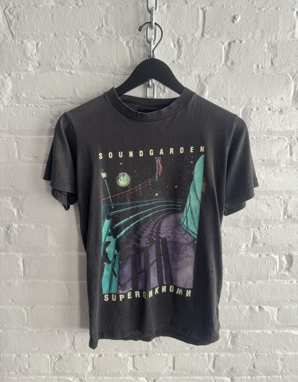 Vintage 1994 Soundgarden Superunknown tee Size US M / EU 48-50 / 2 - 1 Thumbnail