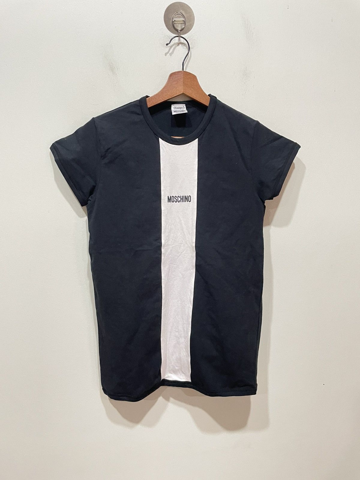 Moschino Moschino Top Size M / US 6-8 / IT 42-44 - 1 Thumbnail