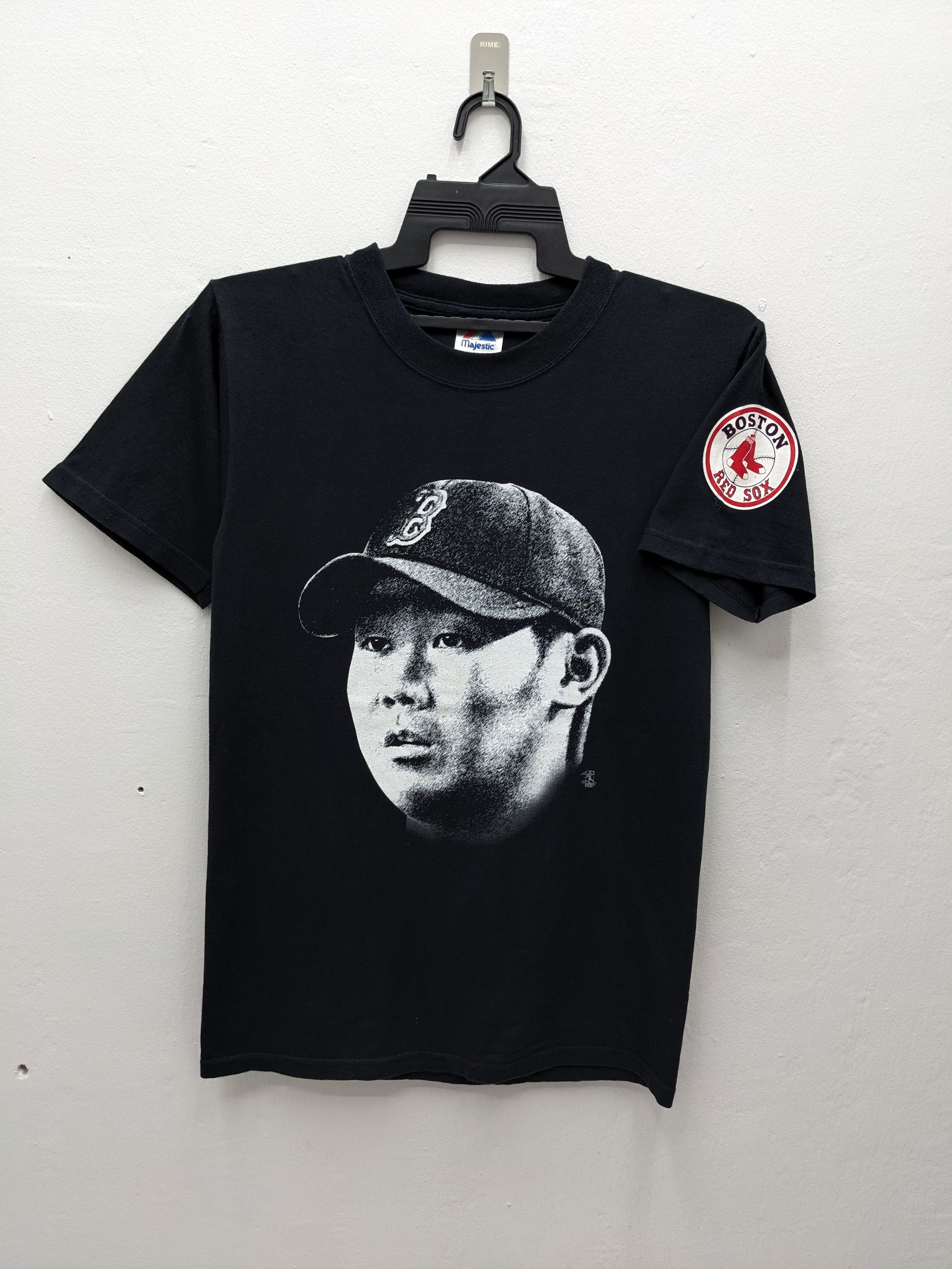 MLB VINTAGE Y2K MAJESTIC BOSTON RED SOX MLB LOGO TSHIRT Size US S / EU 44-46 / 1 - 2 Thumbnail