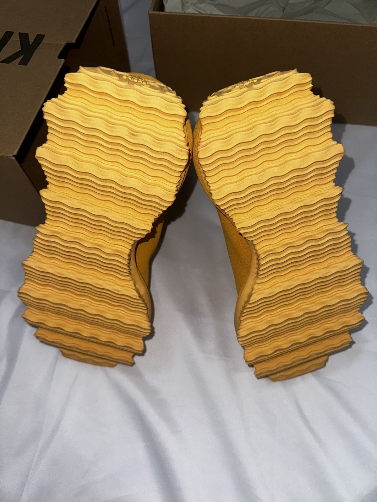 Yeezy Adidas Yeezy Knit RNR Boot Size US 10 / EU 43 - 5 Thumbnail