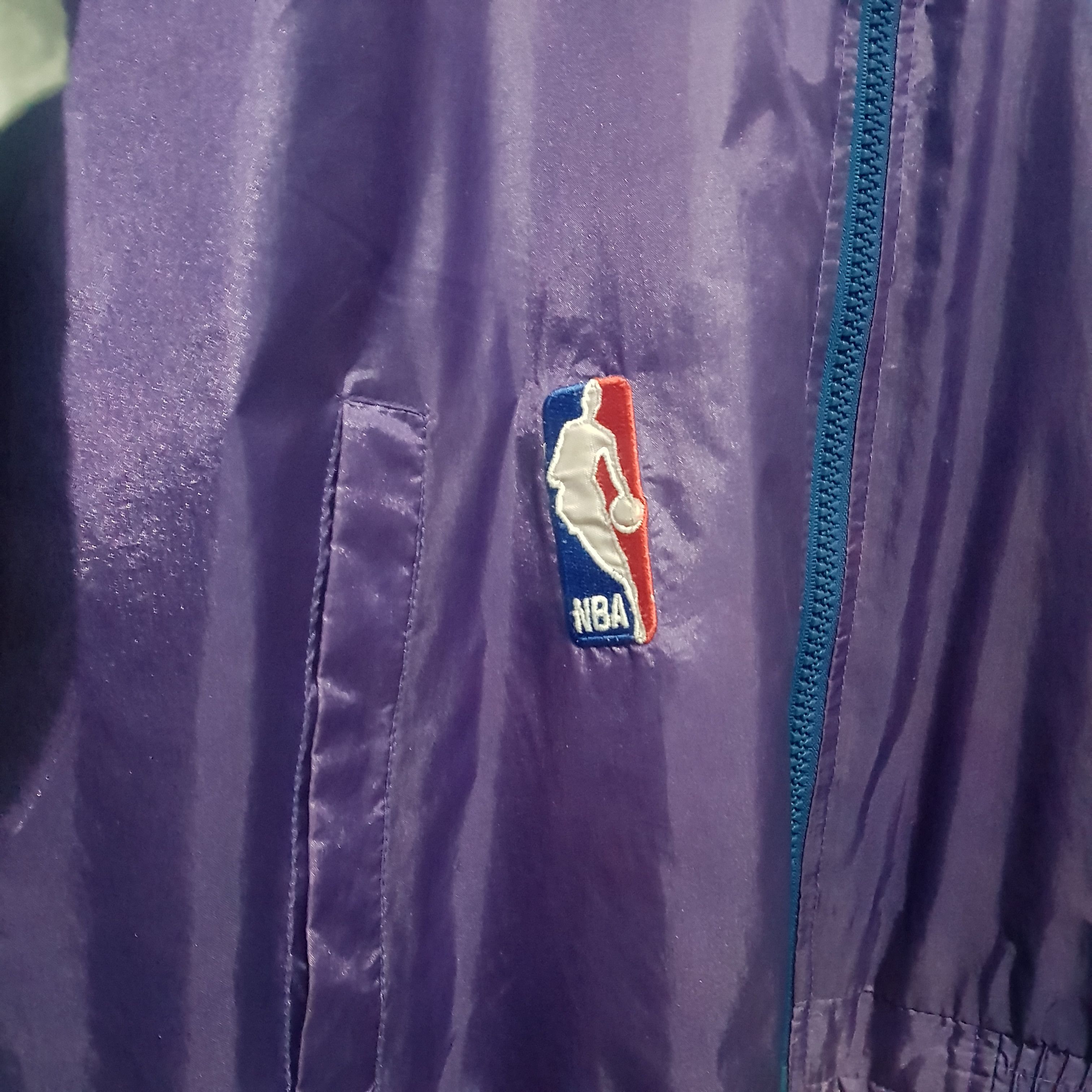 NBA × Pro Player × Vintage Vintage pro player Toronto Raptors jacket Size US XL / EU 56 / 4 - 5 Thumbnail
