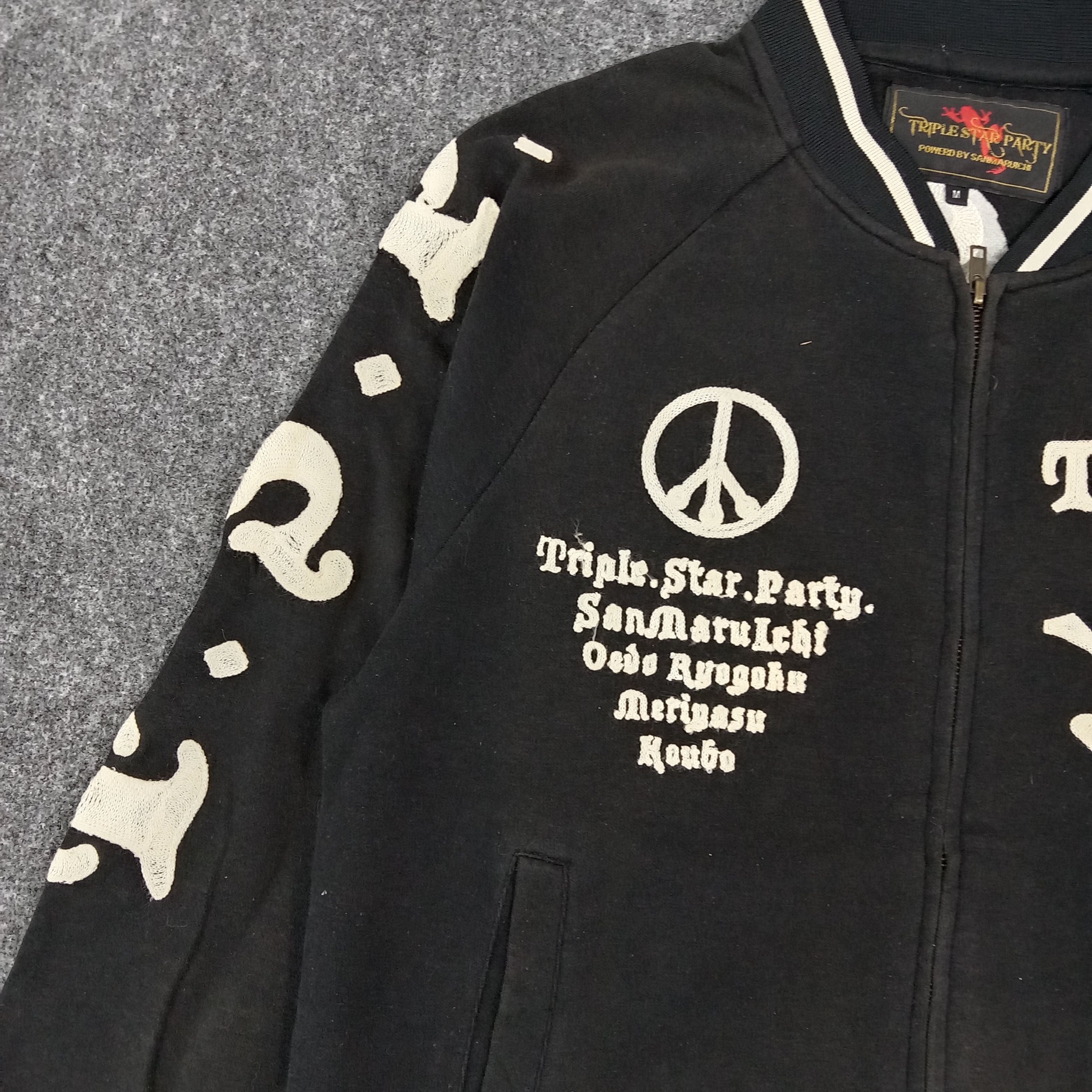 Japanese Brand Triple Star Party Embroidery Sweater Jacket C264N8 Size US M / EU 48-50 / 2 - 2 Thumbnail