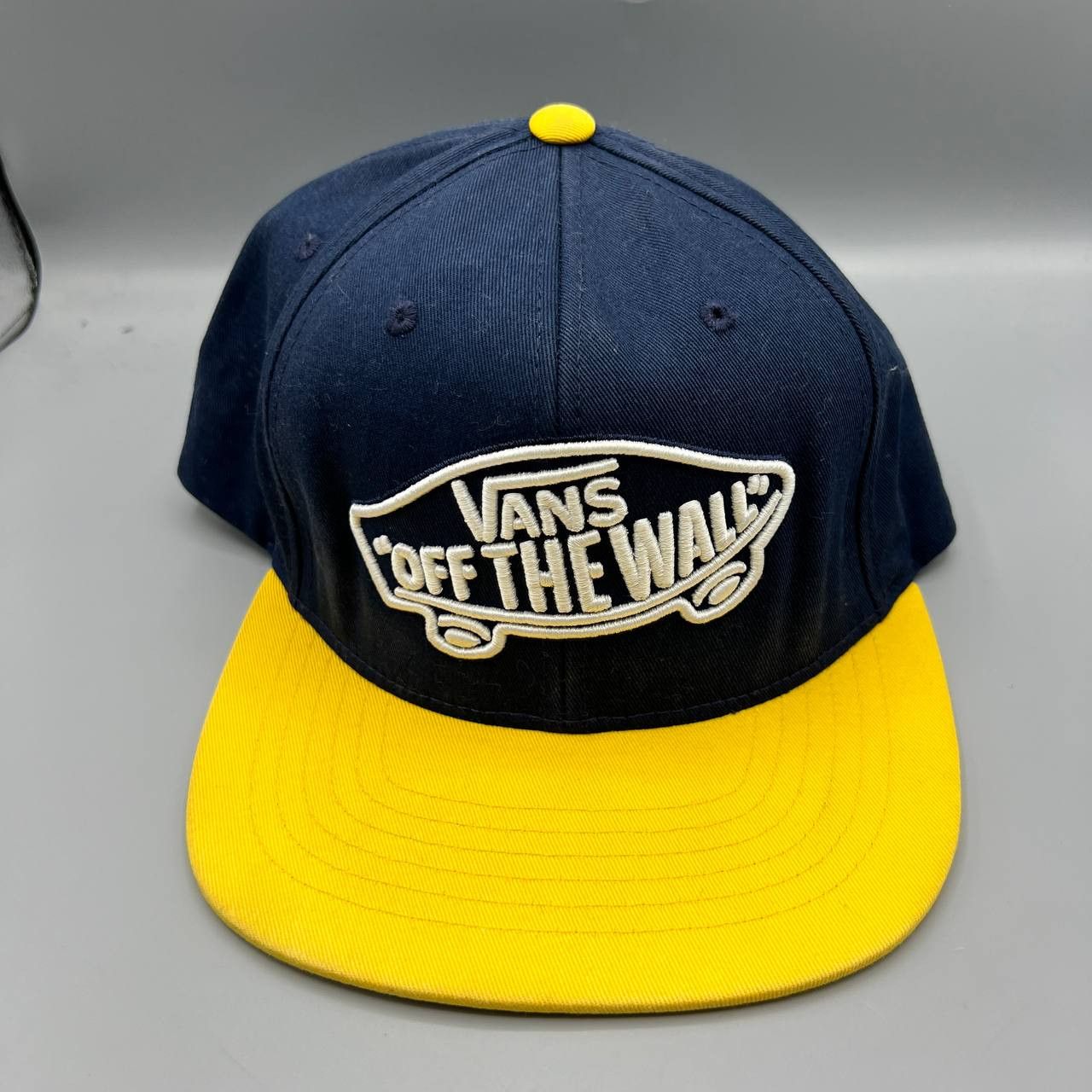 Vans Vans Off The Wall Hat Men Embroidered Snap Back Cap Size ONE SIZE - 1 Thumbnail