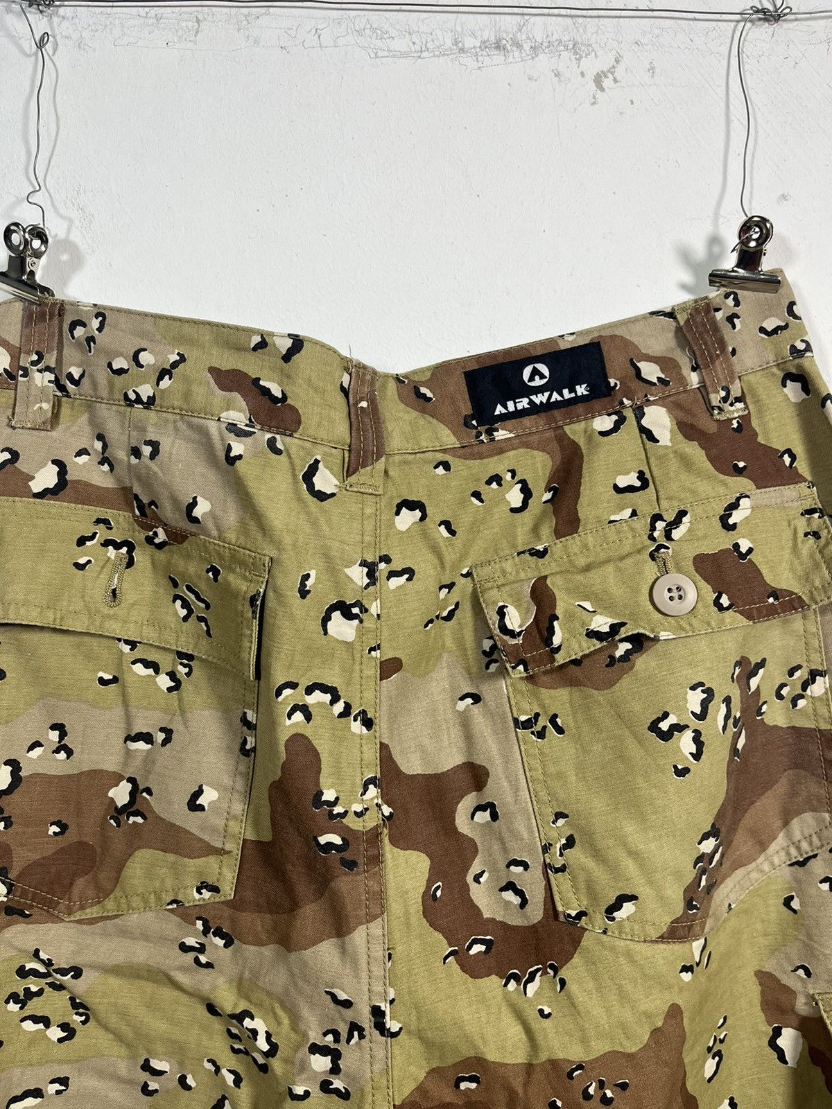 Airwalk Airwalk camo baggy short pants Size US 30 / EU 46 - 3 Thumbnail