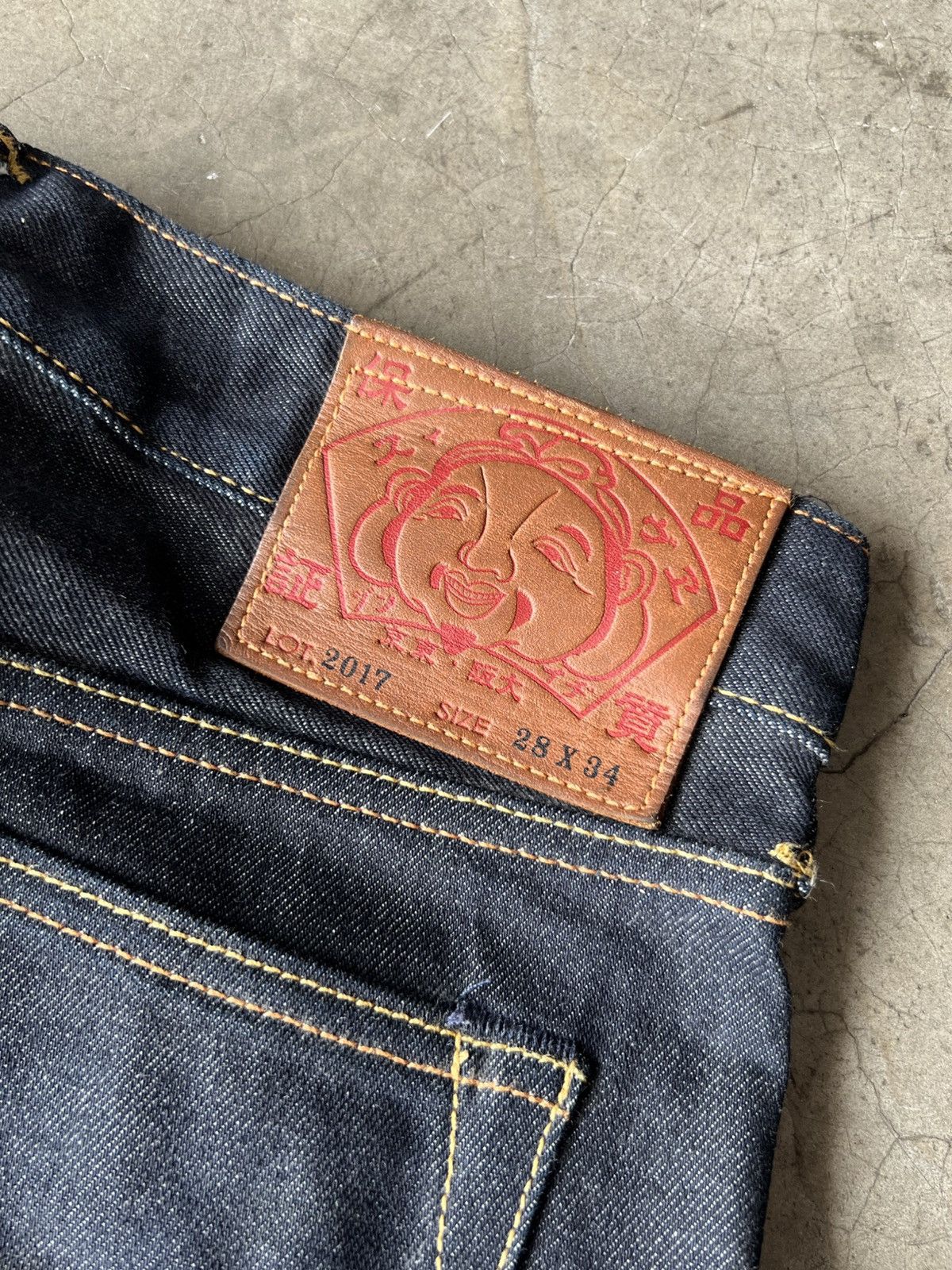 Evisu Evisu - Carrot Fit Kamon Seagull Pattern Daicock Jeans Size US 30 / EU 46 - 9 Thumbnail