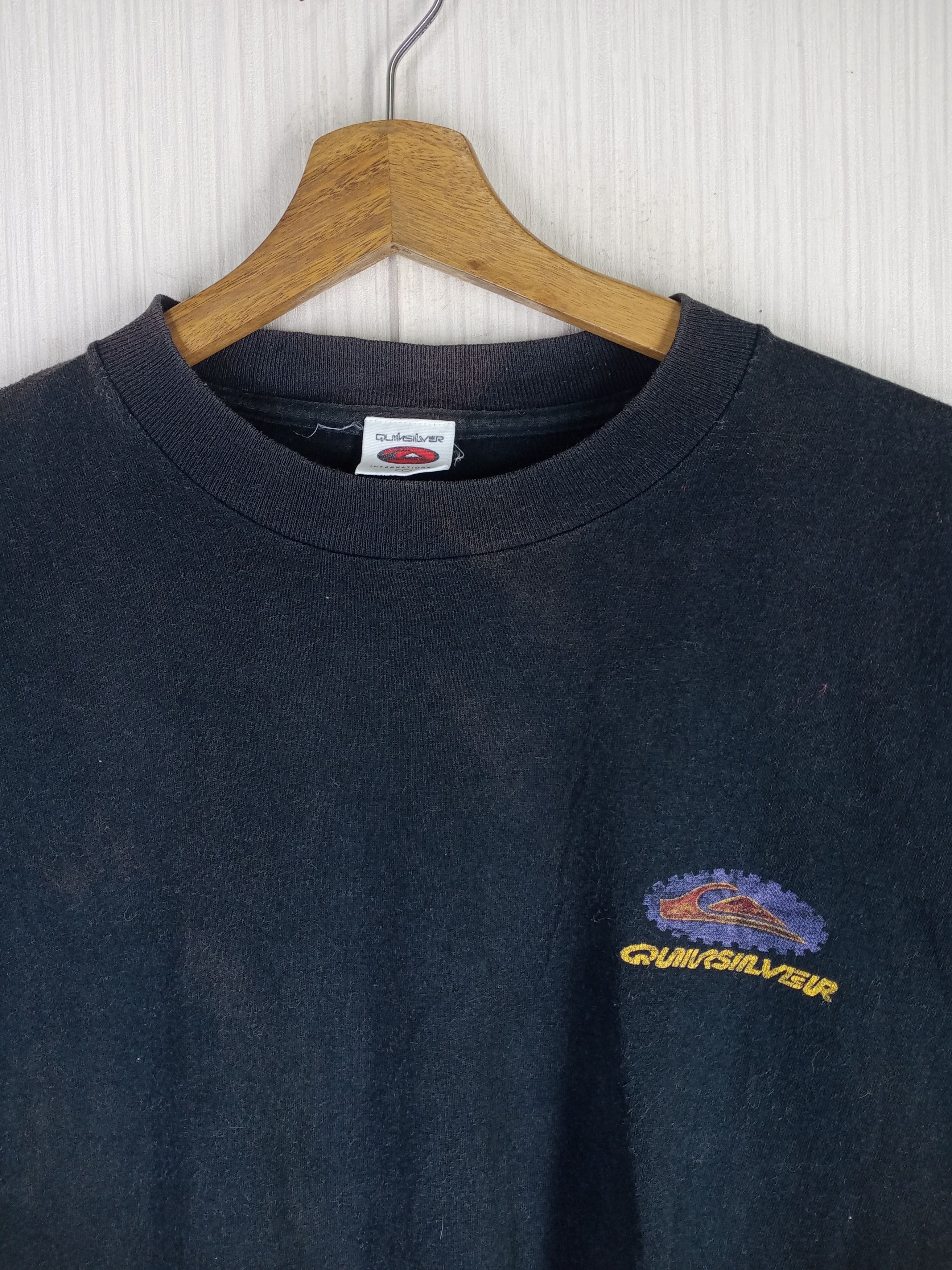 Quicksilver Rare Vintage 90s Quicksilver Internationals Big Logo Tshirt Size US L / EU 52-54 / 3 - 4 Thumbnail