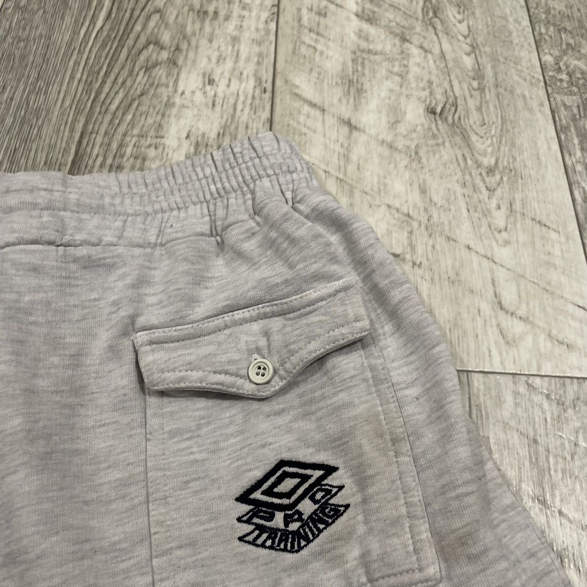 Umbro × Vintage 90s MANCHESTER UNITED ENGLAND SHORTS UMBRO JERSEY VINTAGE Size US 34 / EU 50 - 10 Thumbnail