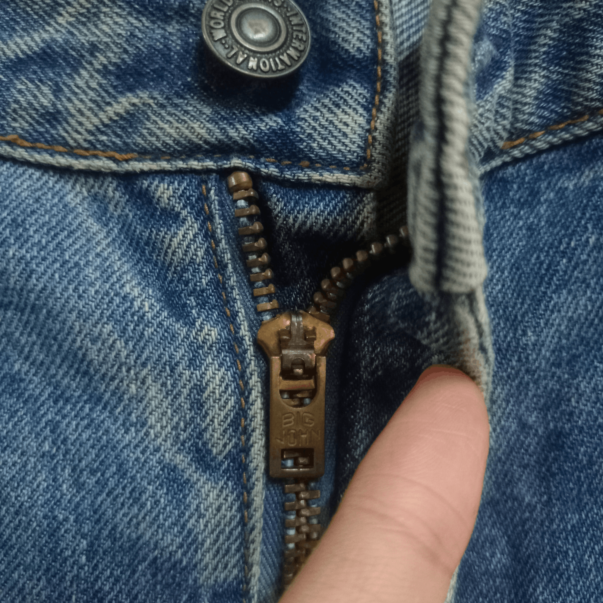 Big John × Japanese Brand Vintage Japanese Brand Blue Wash Distressed Baggy Jeans Size US 32 / EU 48 - 3 Thumbnail