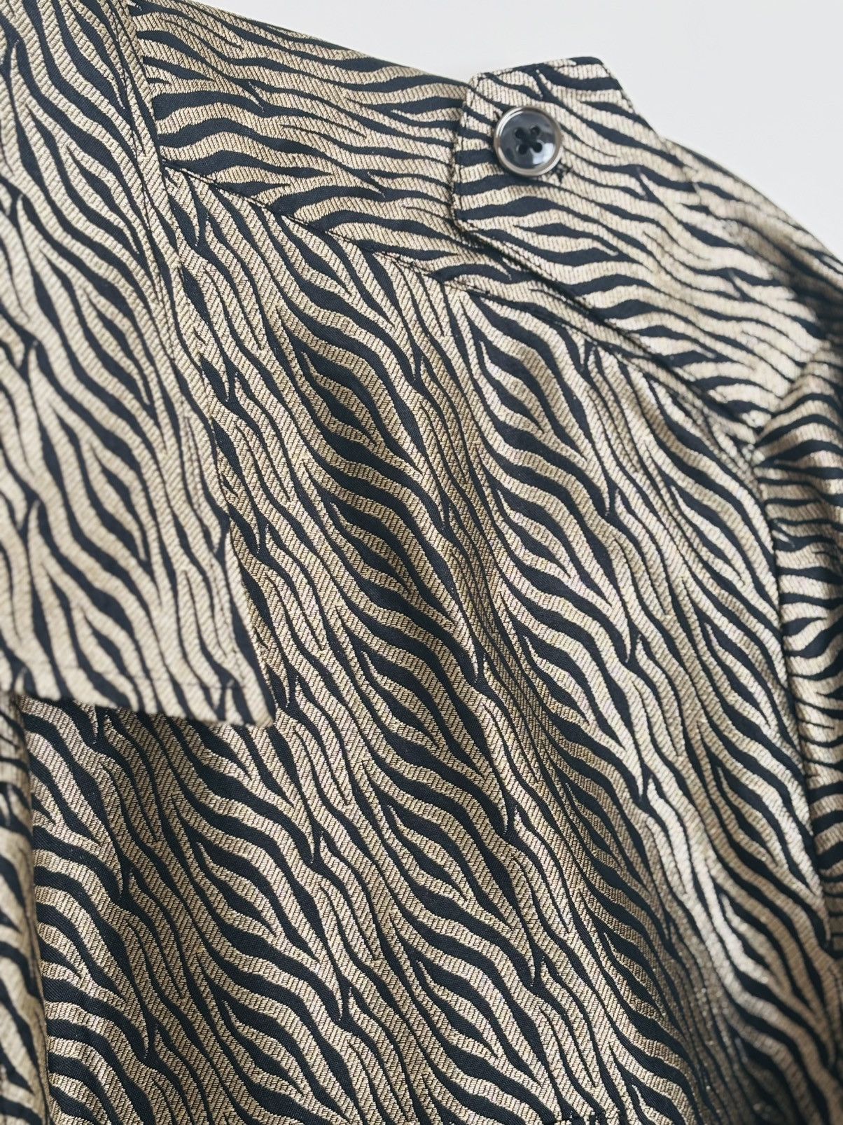 Designer Pure silk Black & Gold Unisex Jacket with Zebra pattern Size US L / EU 52-54 / 3 - 3 Thumbnail