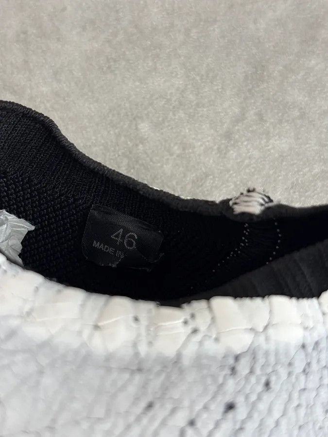 Maison Margiela 2010s Maison Margiela White Knit Cracked Paint Sneakers Size US 13 / EU 46 - 8 Thumbnail