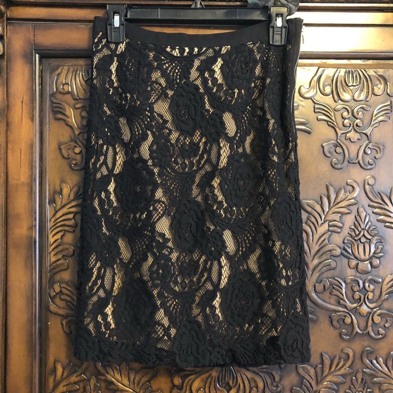 Club Monaco Club Monaco black lace lined skirt NWOT 2 Size 26" / US 2 / IT 38 - 1 Thumbnail