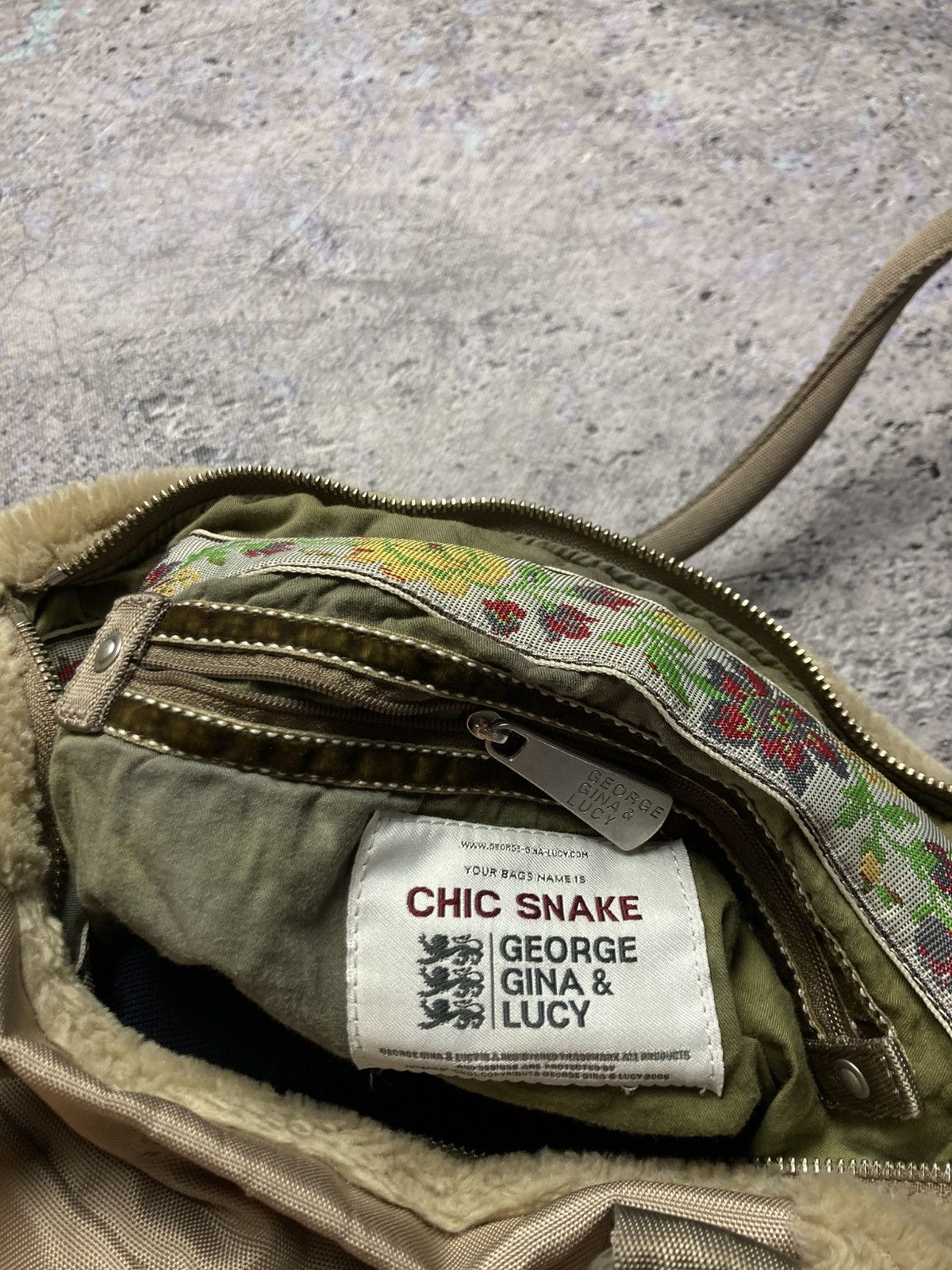 George Gina & Lucy × Vintage Bag George Gina & Lucy Chic Snake Vintage Avant Garde Rap Size ONE SIZE - 12 Thumbnail