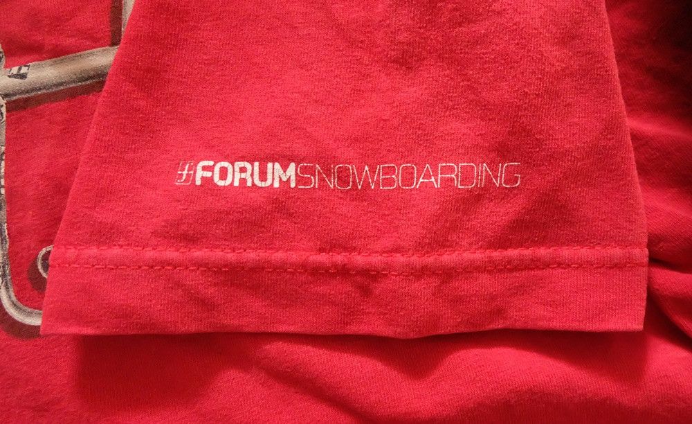 Vintage Forum T-shirt Size US M / EU 48-50 / 2 - 4 Thumbnail