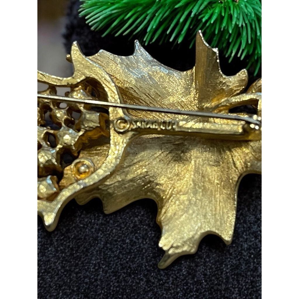Unknown London Vintage Sarah Coventry Gold 2 Leaf Broach Jewelry Pin Stones Size ONE SIZE - 3 Thumbnail