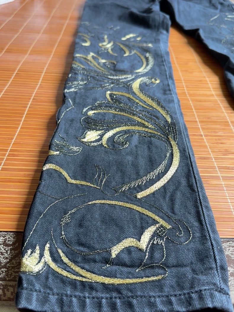 Versace Versace Gold thread embroidered jeans Size US 32 / EU 48 - 1 Thumbnail