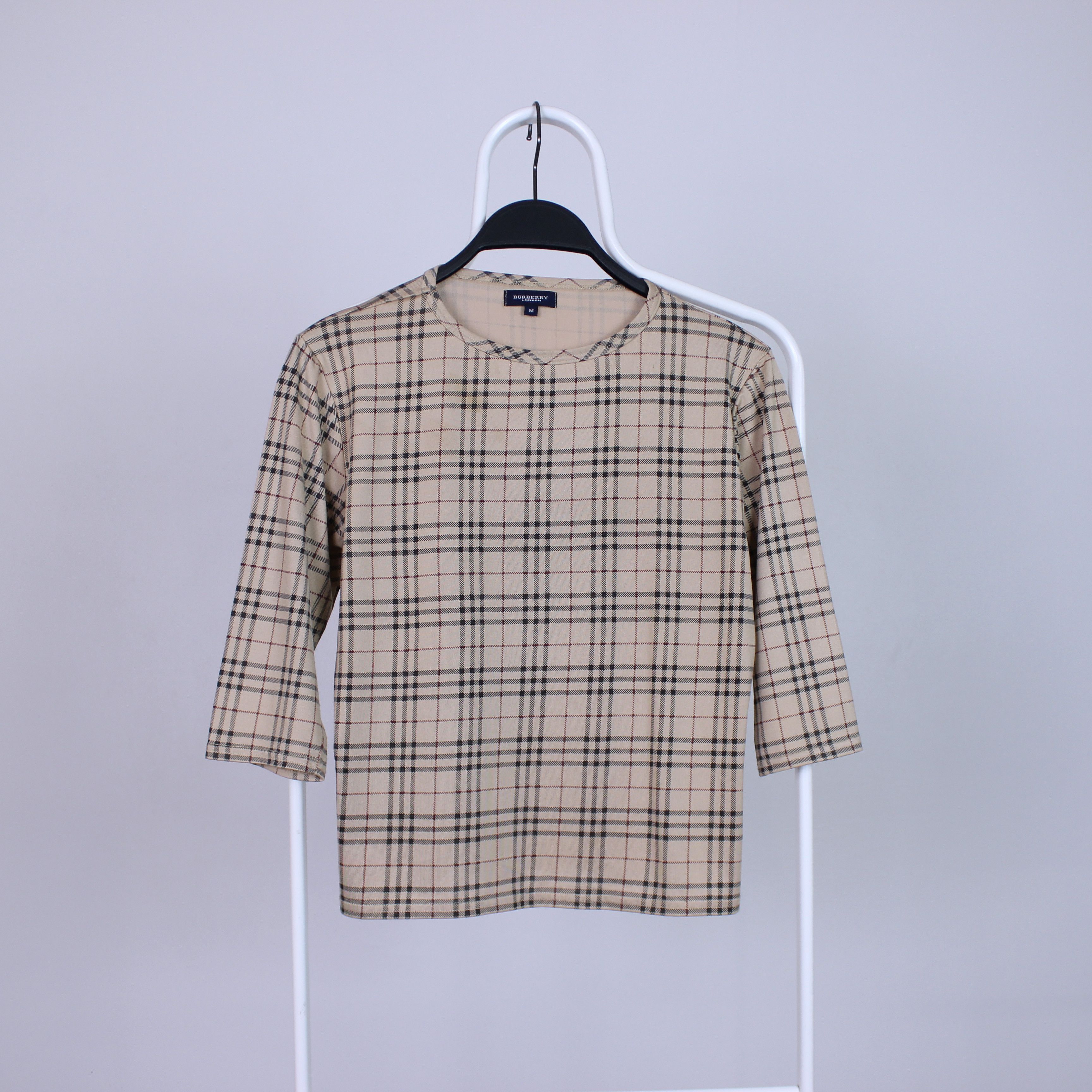 Burberry Burberry full nova blouses rare nova S M Size M / US 6-8 / IT 42-44 - 1 Thumbnail