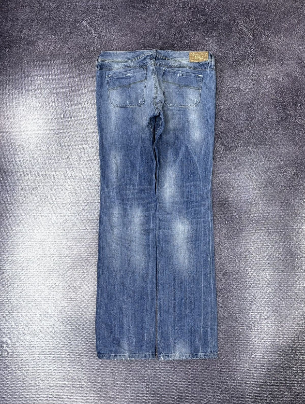 Diesel Diesel Lowky NWT Women’s Regular Straight Blue Denim Jeans Size 31" - 2 Thumbnail