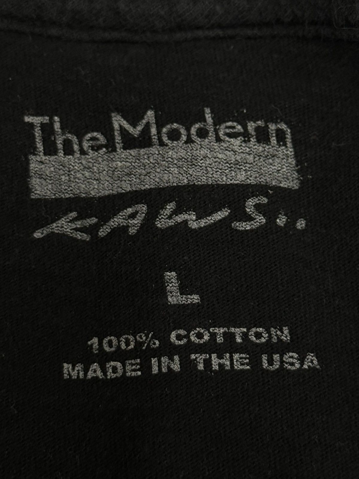Kaws RARE Kaws x The Modern "The End Starts" Black Tee Large XX Size US L / EU 52-54 / 3 - 3 Thumbnail