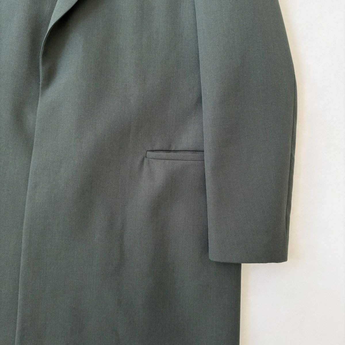 Lardini ‘Monotone’ Dark Green Wool Overcoat Size US M / EU 48-50 / 2 - 10 Thumbnail