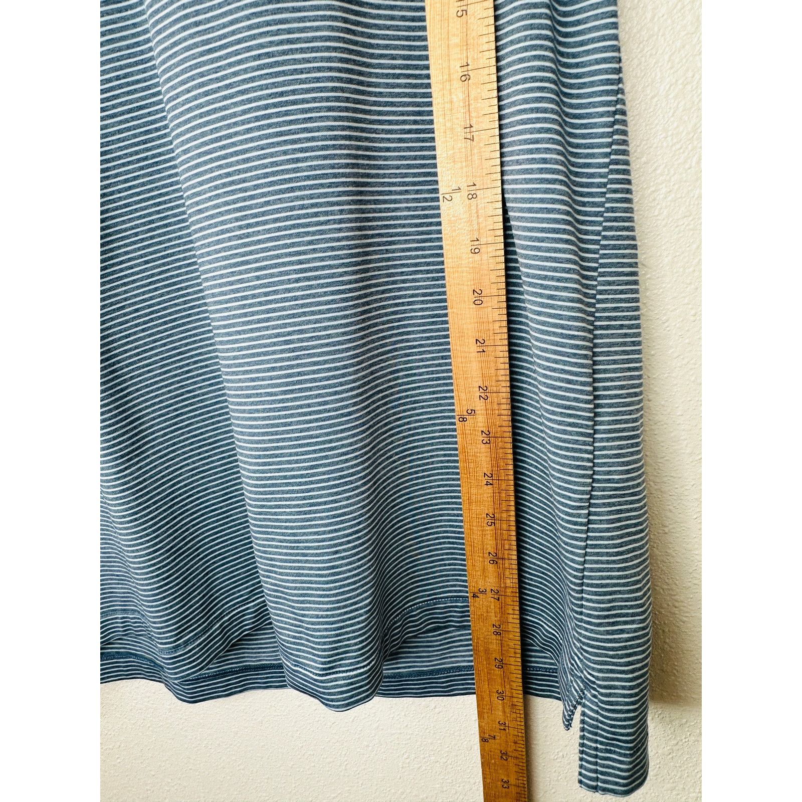 Peter Millar Peter Millar Light Blue & Blue Jean Stripe Short Sleeve L Size US L / EU 52-54 / 3 - 13 Thumbnail