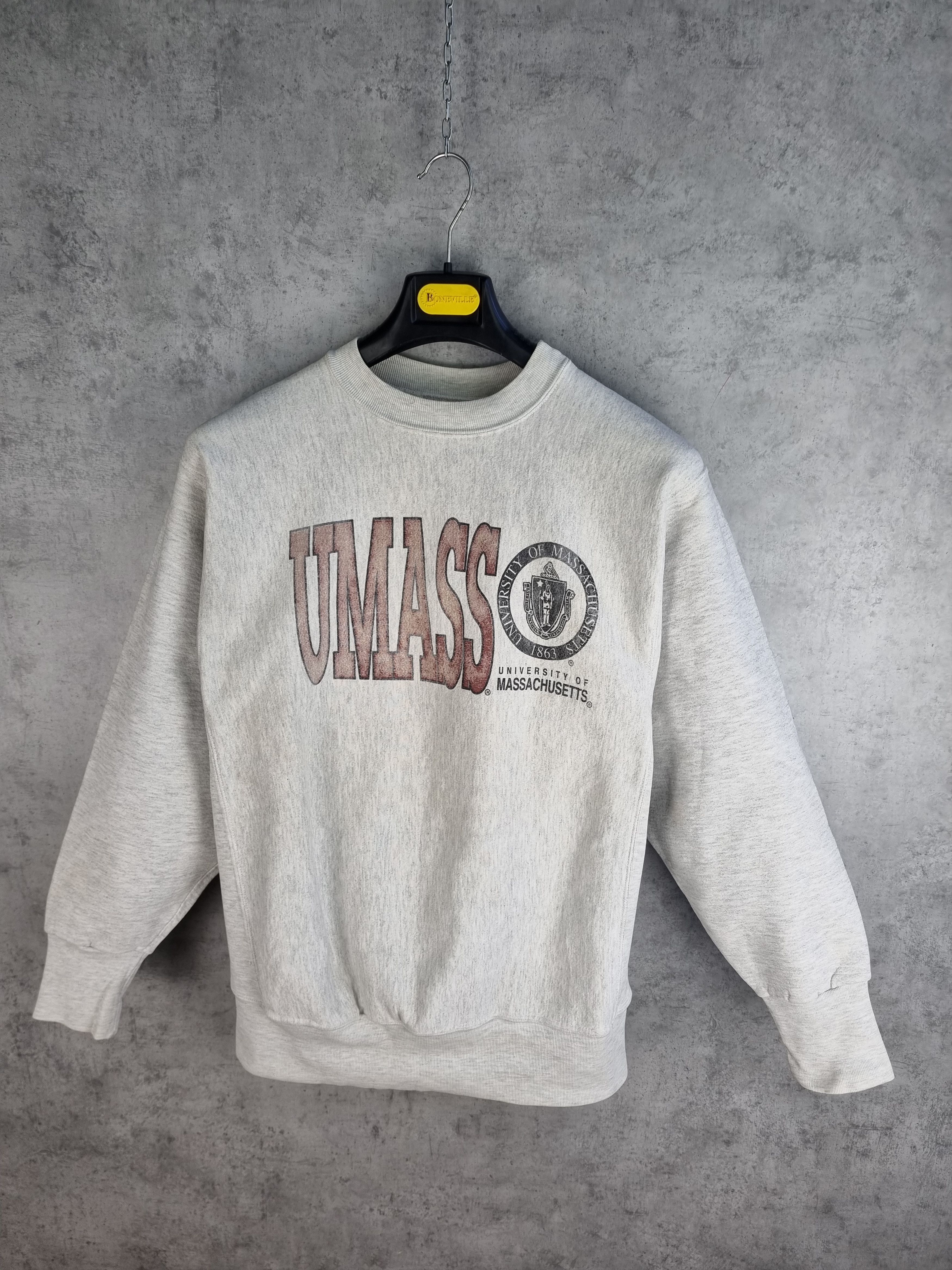 Vintage Vintage 90 University of Massachusetts UMASS Sweatshirt Size US L / EU 52-54 / 3 - 2 Thumbnail
